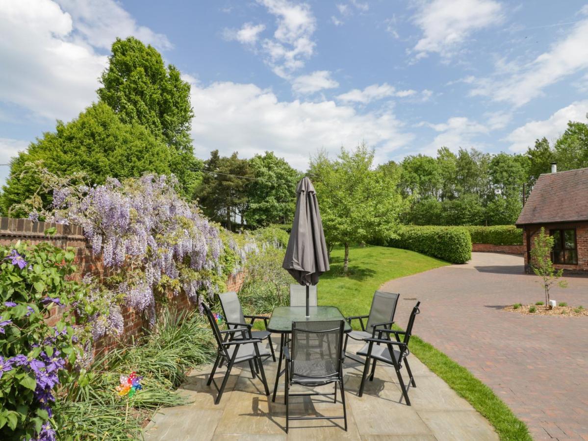 Villa The Stables Stourbridge Exterior foto